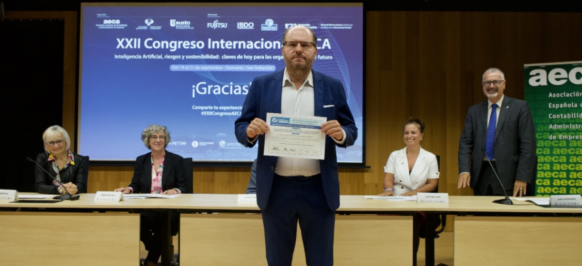 Un trabajo de los catedráticos Carmelo Reverte y Emma García premiado en un congreso internacional 